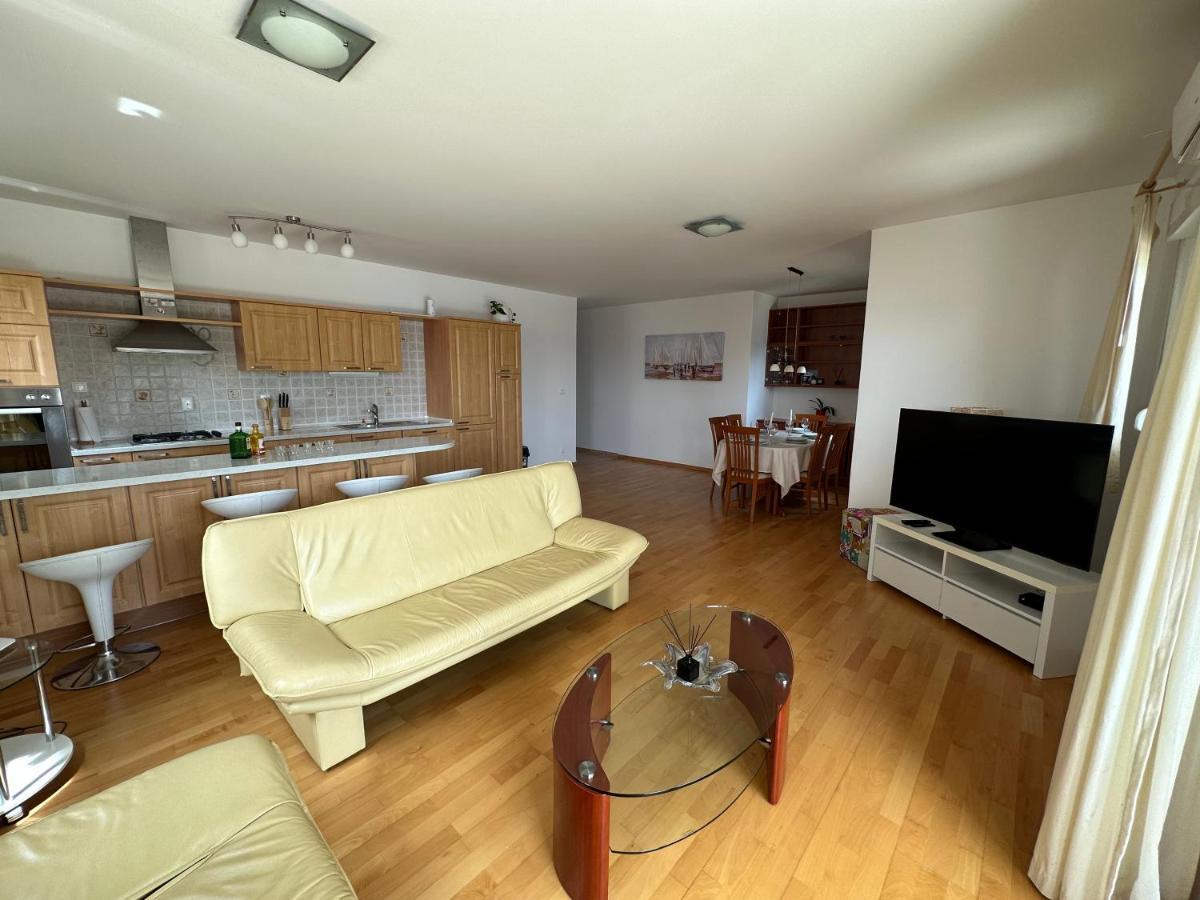 Aurora Luxury Apartment トロギール エクステリア 写真