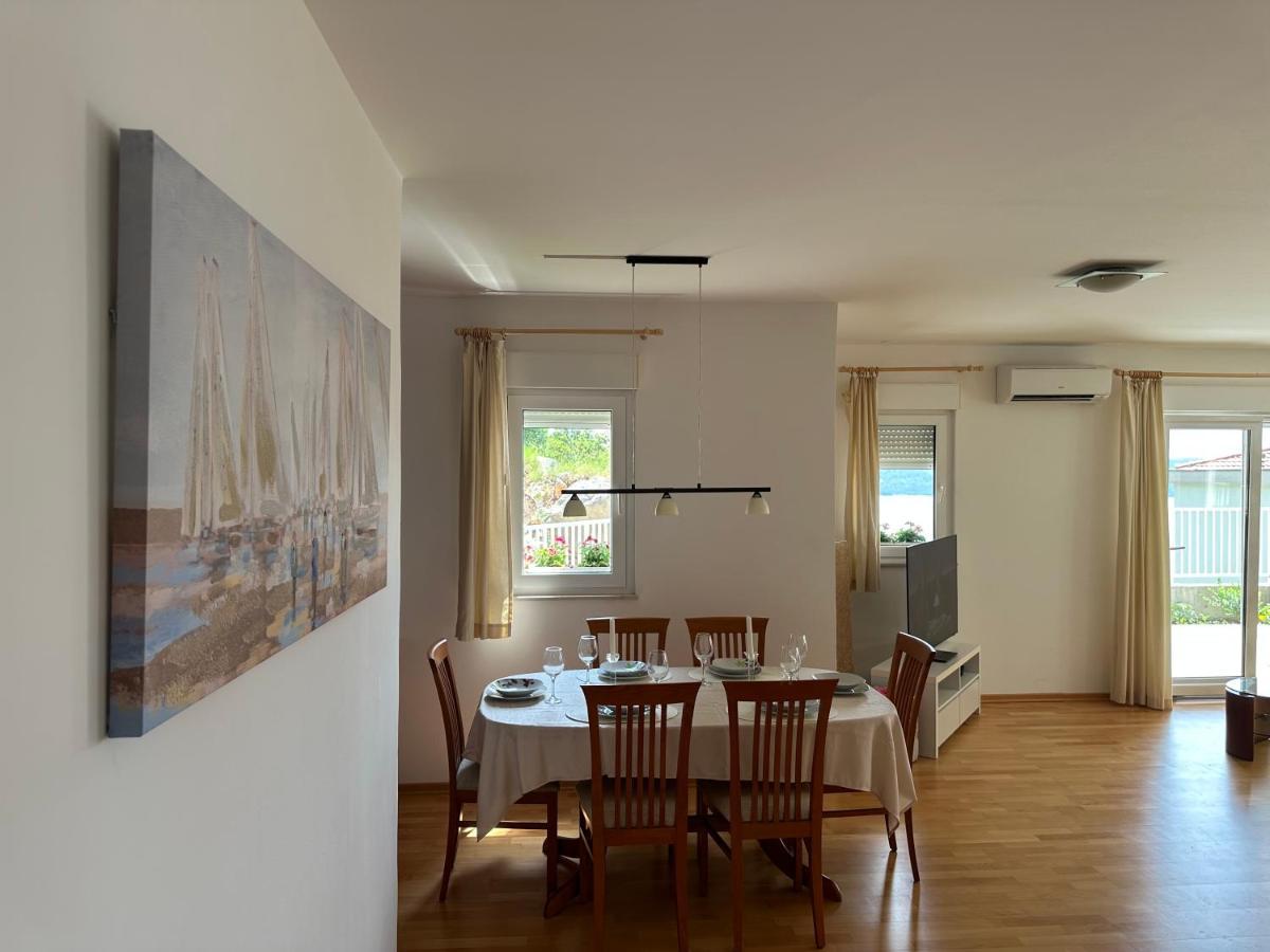Aurora Luxury Apartment トロギール エクステリア 写真
